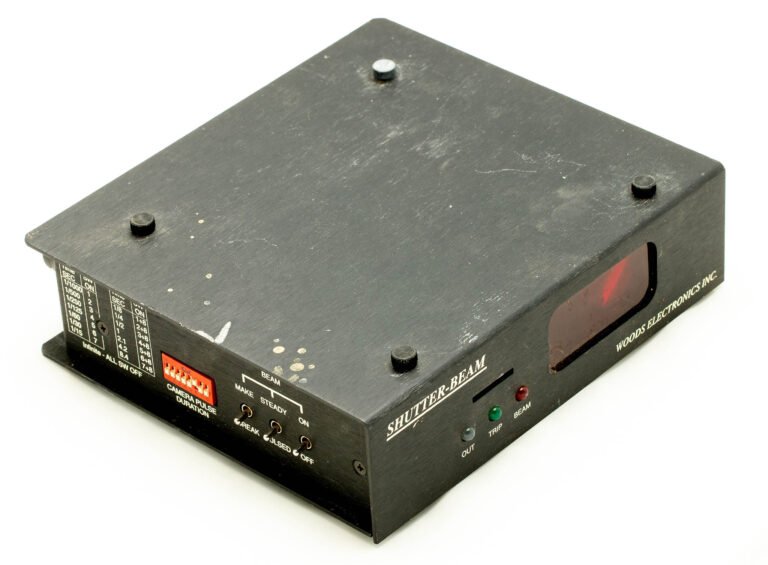 camera trapping equipment